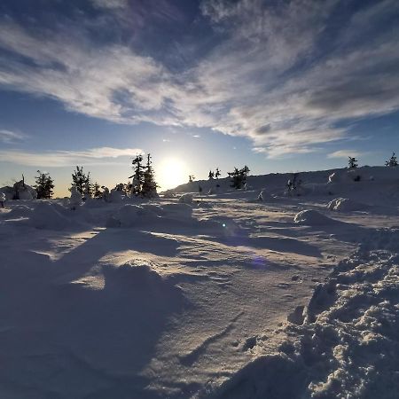Yllaes Kanerva 105 Äkäslompolo Екстериор снимка